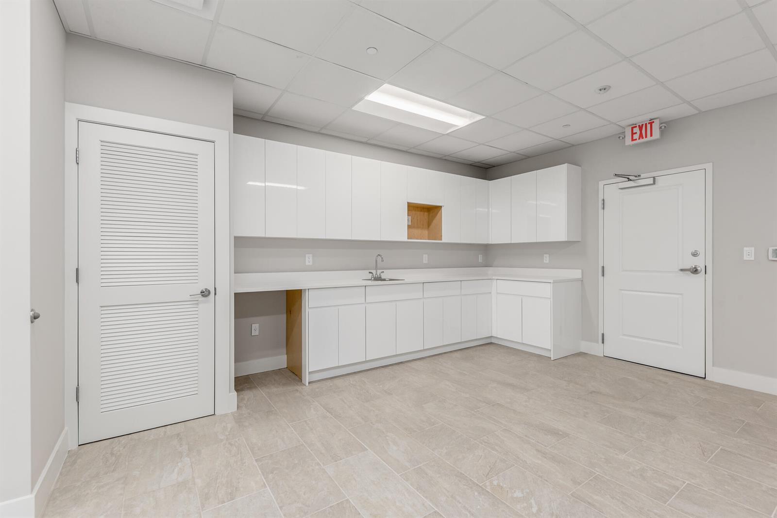 41 SW Seminole Street # 210, Stuart FL 34994 photo 4
