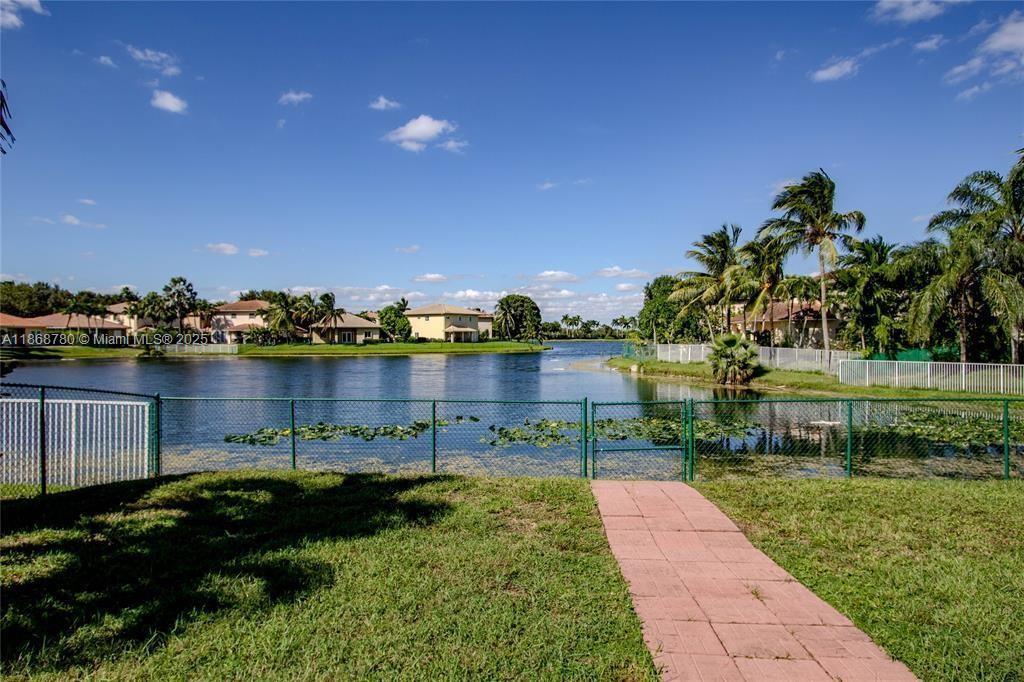14129 SW 31st St, Miramar FL 33027 photo 5