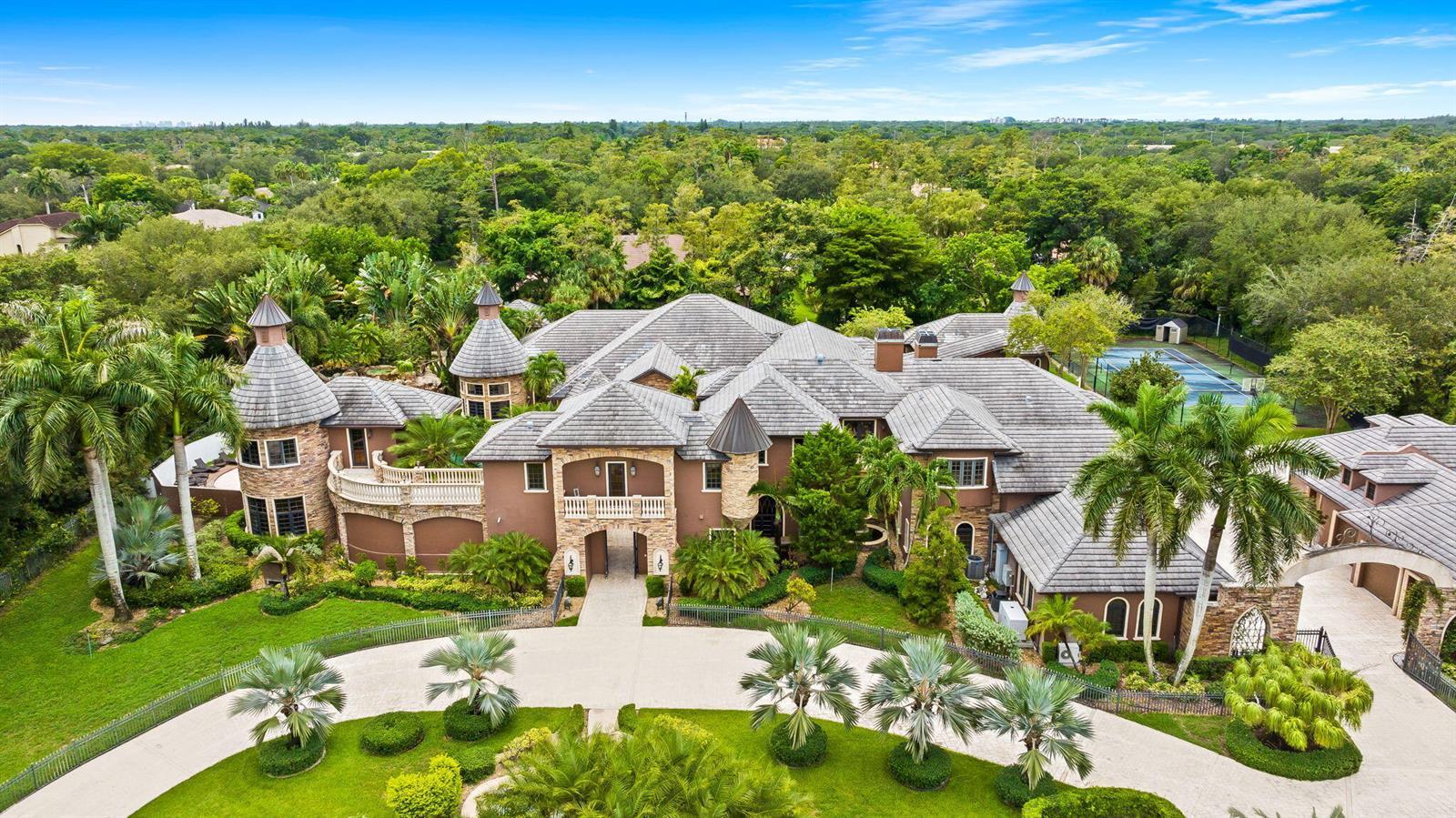 6300 Riverside Drive, Parkland FL 33067