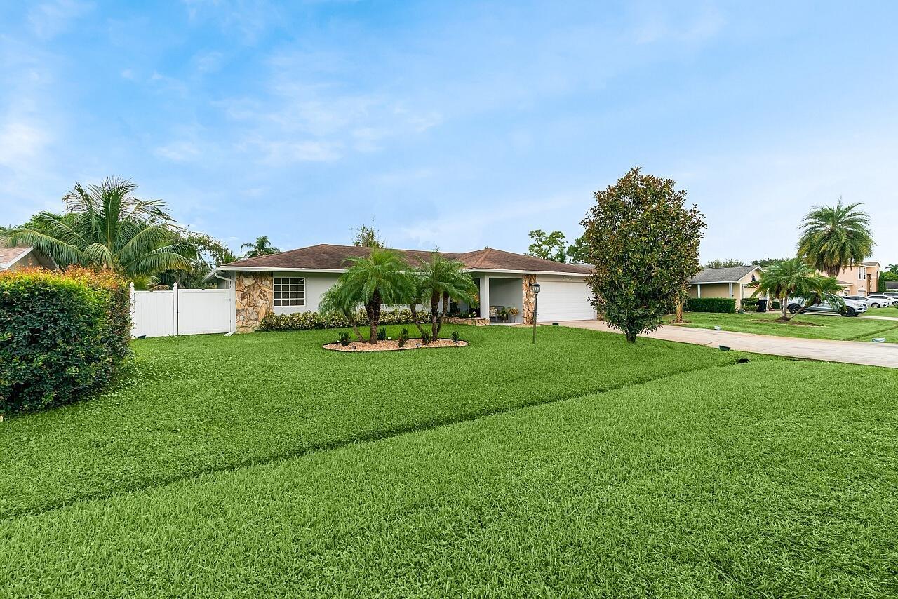 2482 SE Sidonia Street, Port St. Lucie FL 34952 photo 3