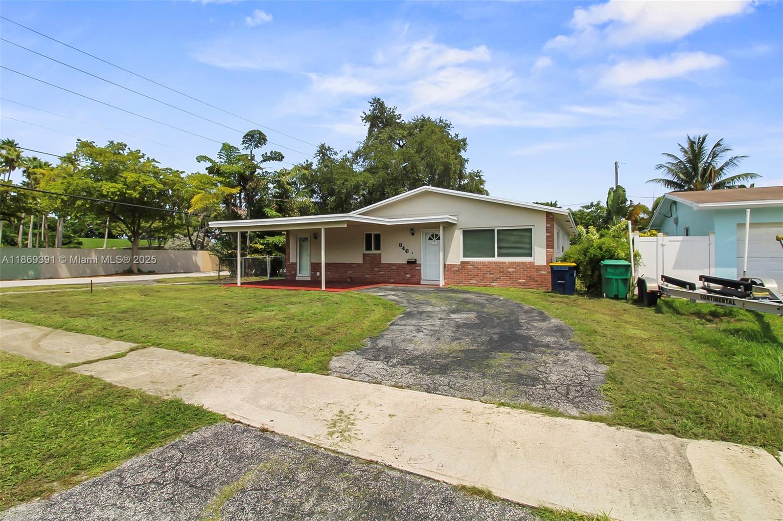 846 NW 10th Ave, Dania Beach FL 33004 photo 4