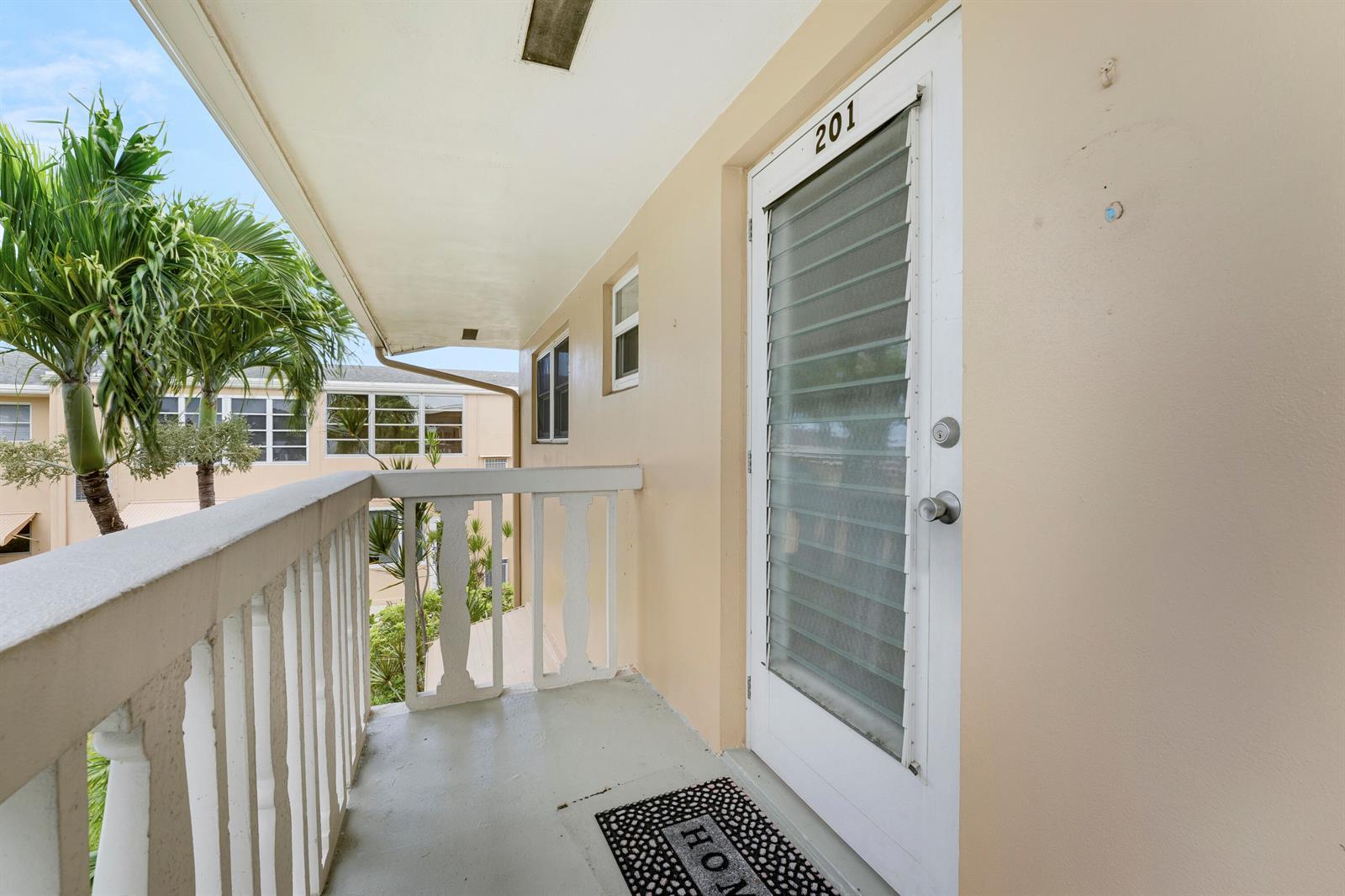 2132 NE 1st Way # 201, Boynton Beach FL 33435 photo 2