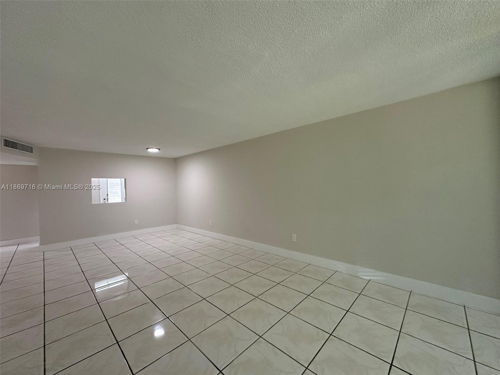 1501 NE 191st St # C108, Miami FL 33179 photo 3