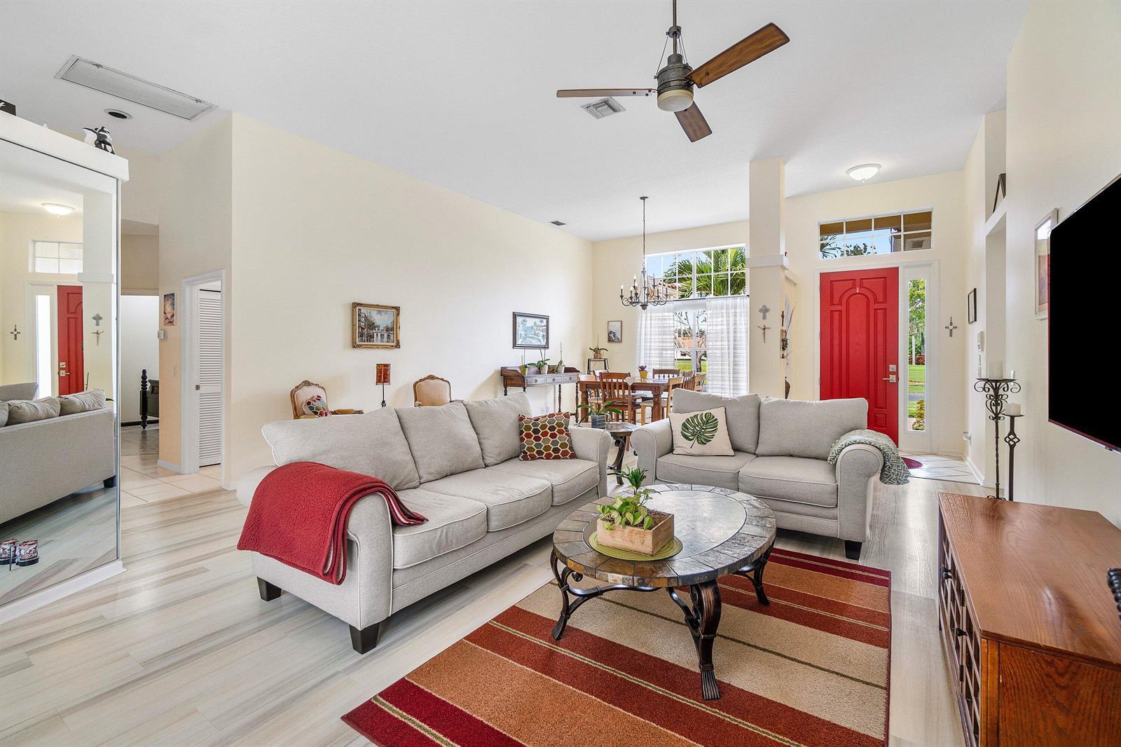 9043 Cypress Hollow Drive, Palm Beach Gardens FL 33418 photo 5