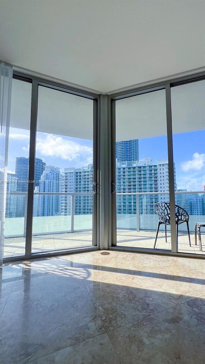 1300 Brickell Bay Dr # 3007, Miami FL 33131 photo 5