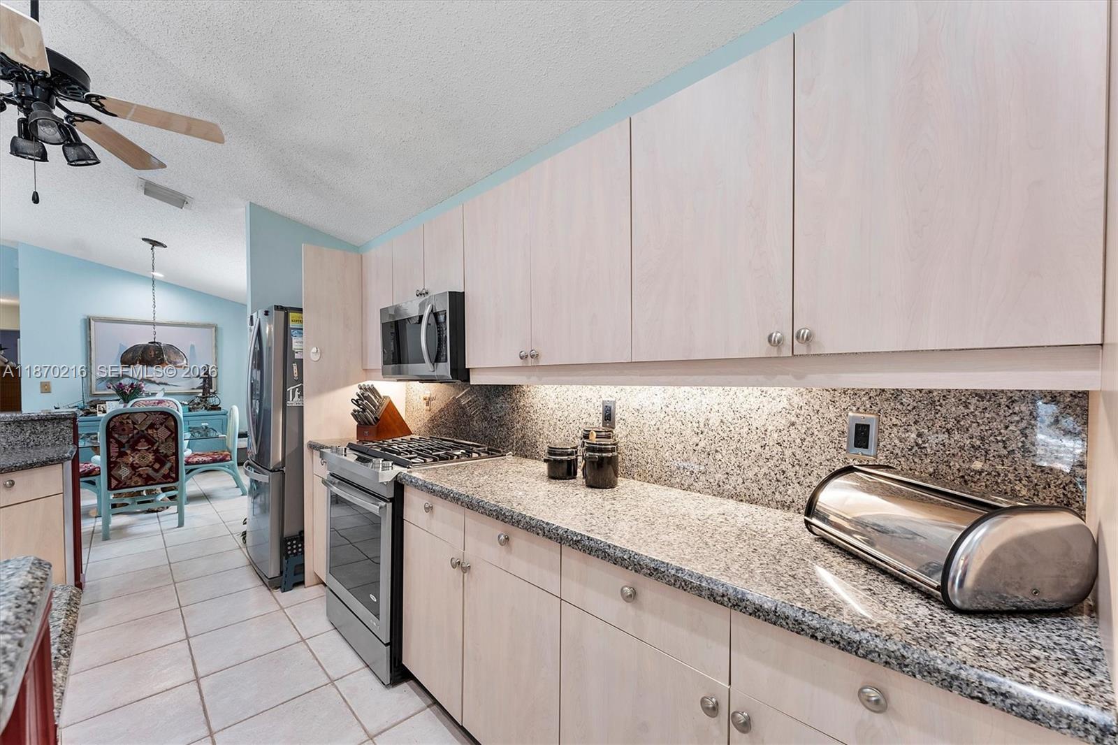800 Clearbrook Park Cir, Delray Beach FL 33445 photo 5