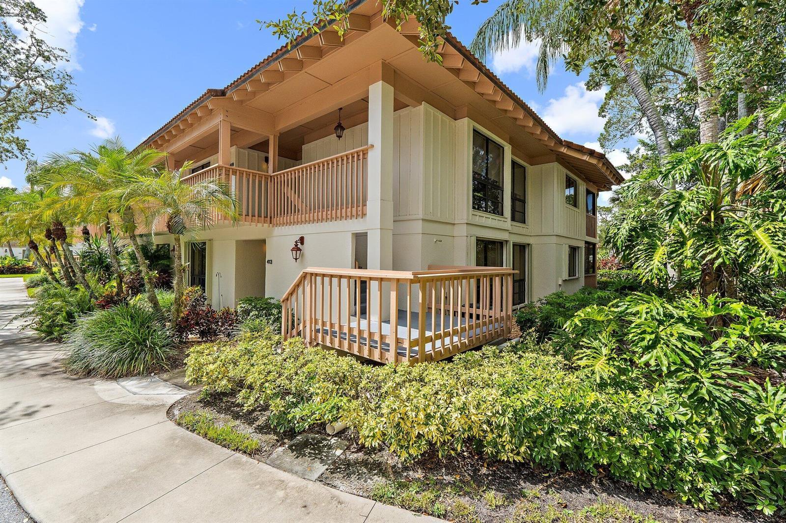 413 Brackenwood Lane S, Palm Beach Gardens FL 33418