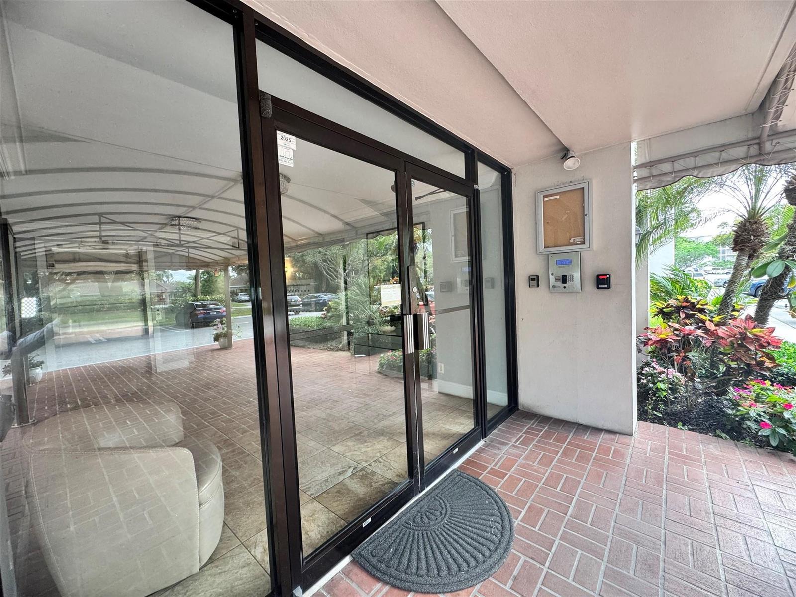 2850 N Palm Aire Drive # 207, Pompano Beach FL 33069 photo 2