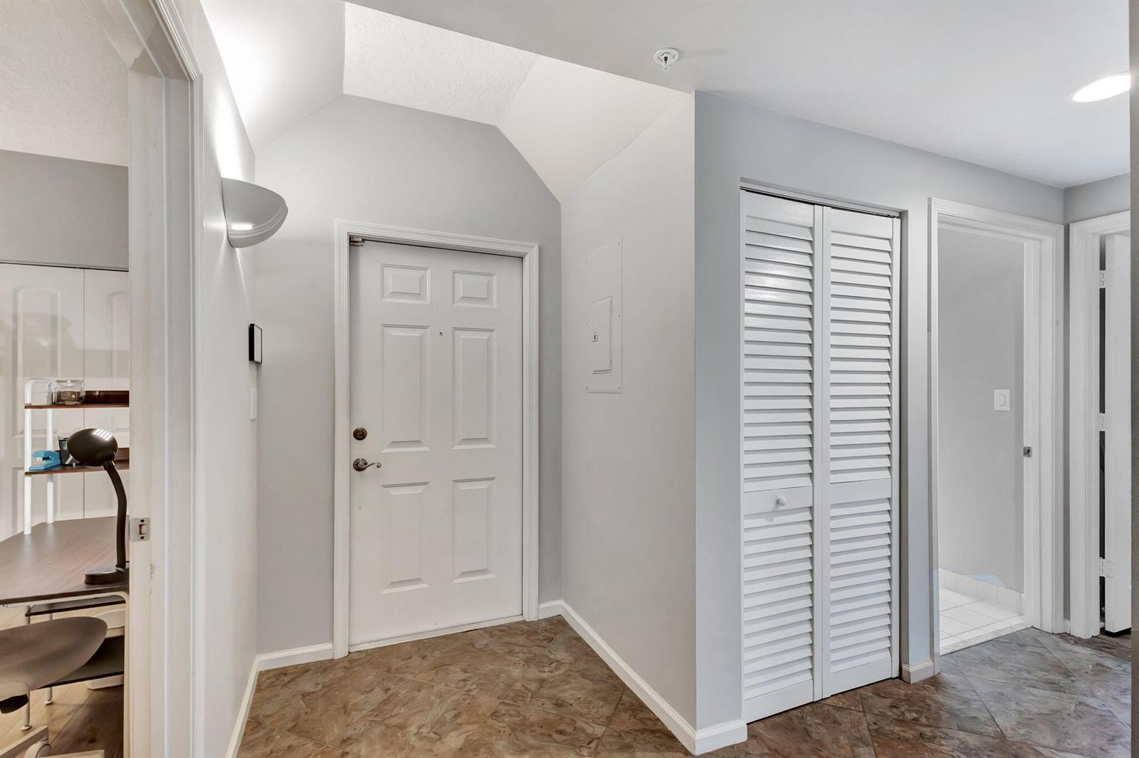 300 Uno Lago Drive # 101, Juno Beach FL 33408 photo 5