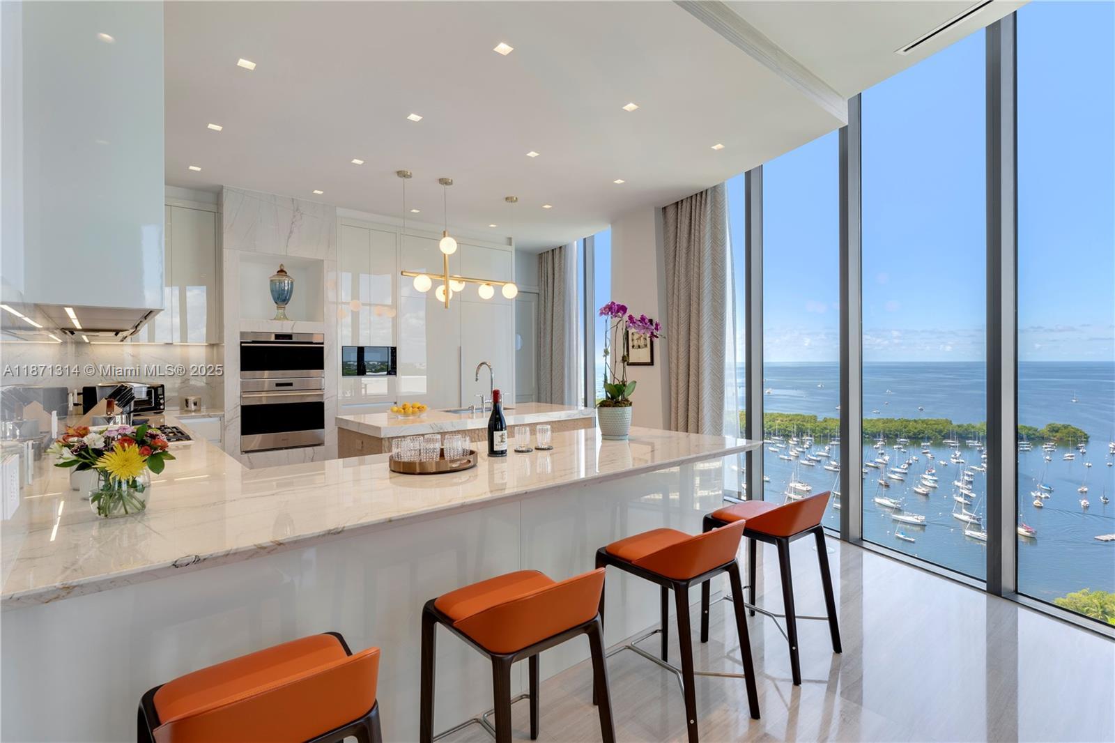 2811 S Bayshore Dr, Coconut Grove FL 33133 photo 4