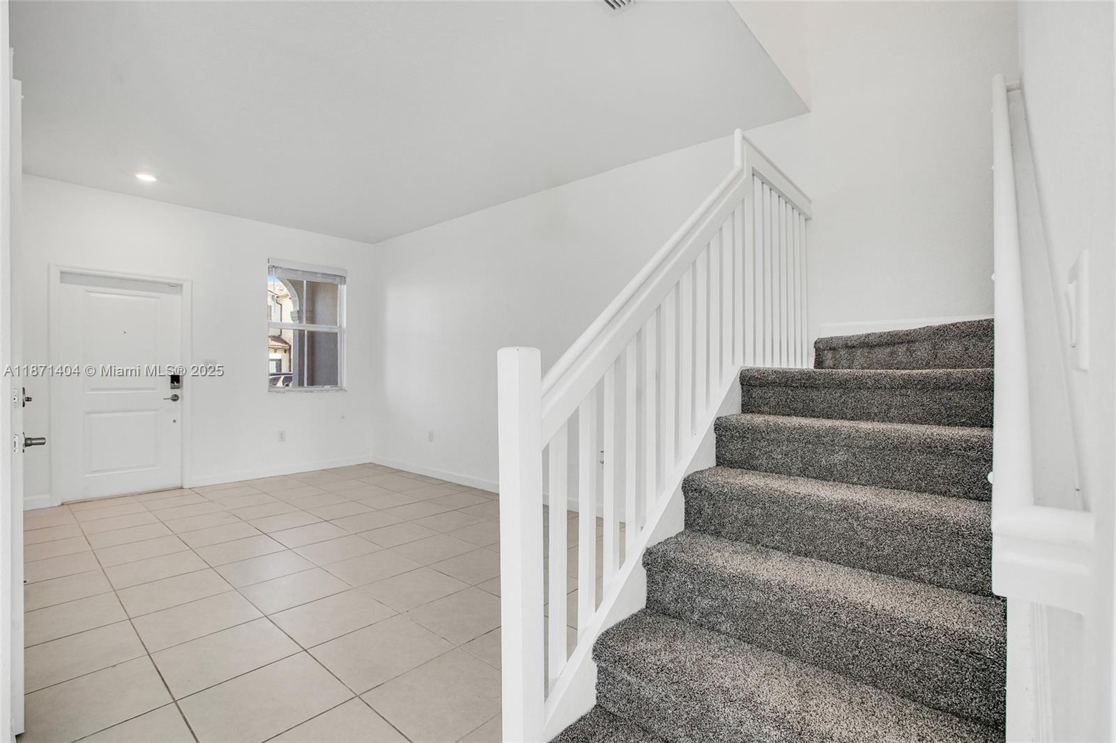12609 NW 23rd Pl, Miami FL 33167 photo 4