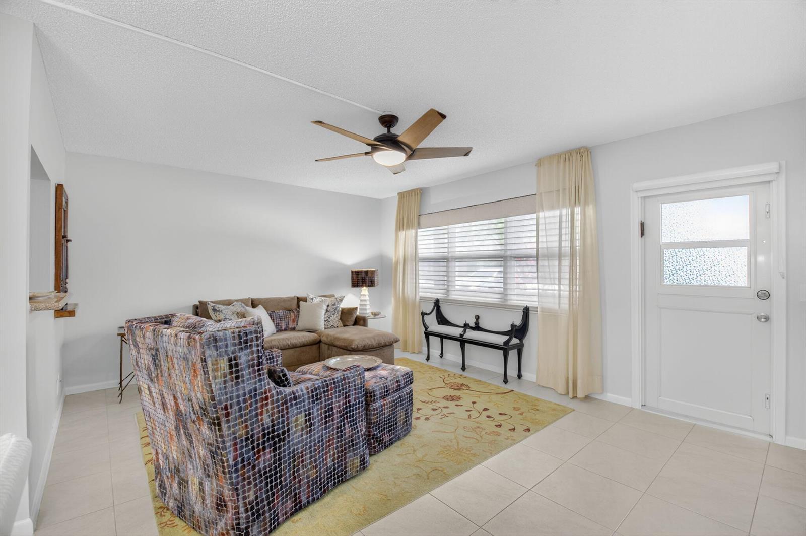 1037 Berkshire B, Deerfield Beach FL 33442 photo 3