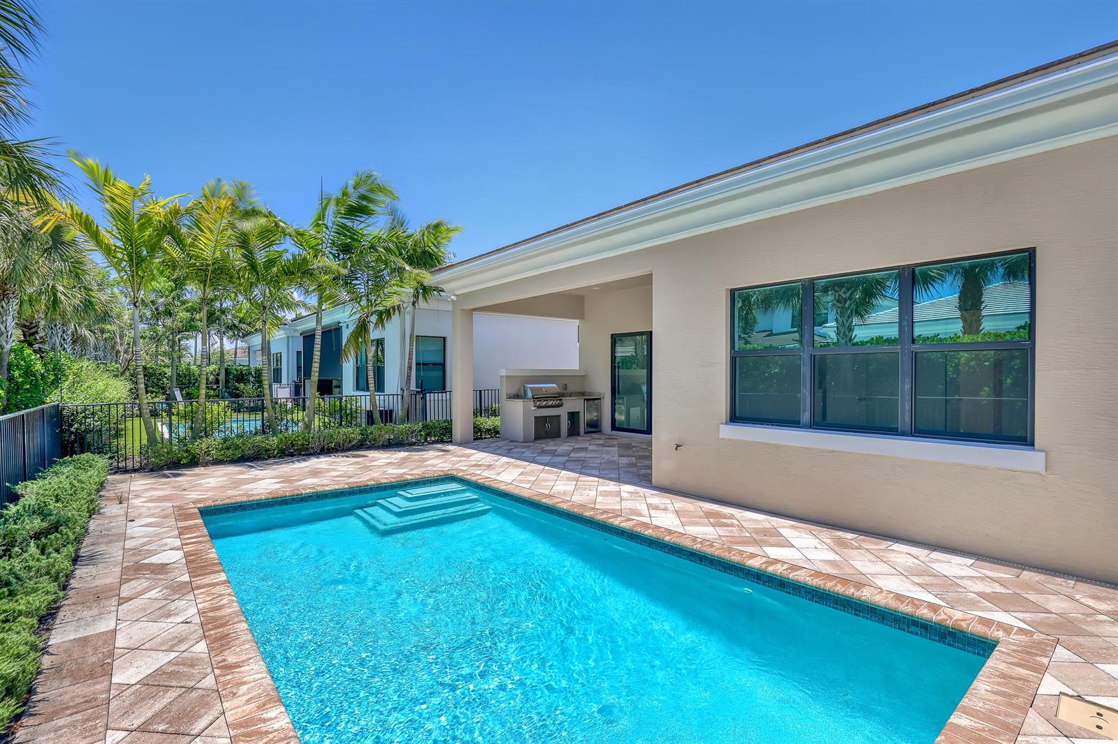 13501 Artisan Circle, Palm Beach Gardens FL 33418 photo 2