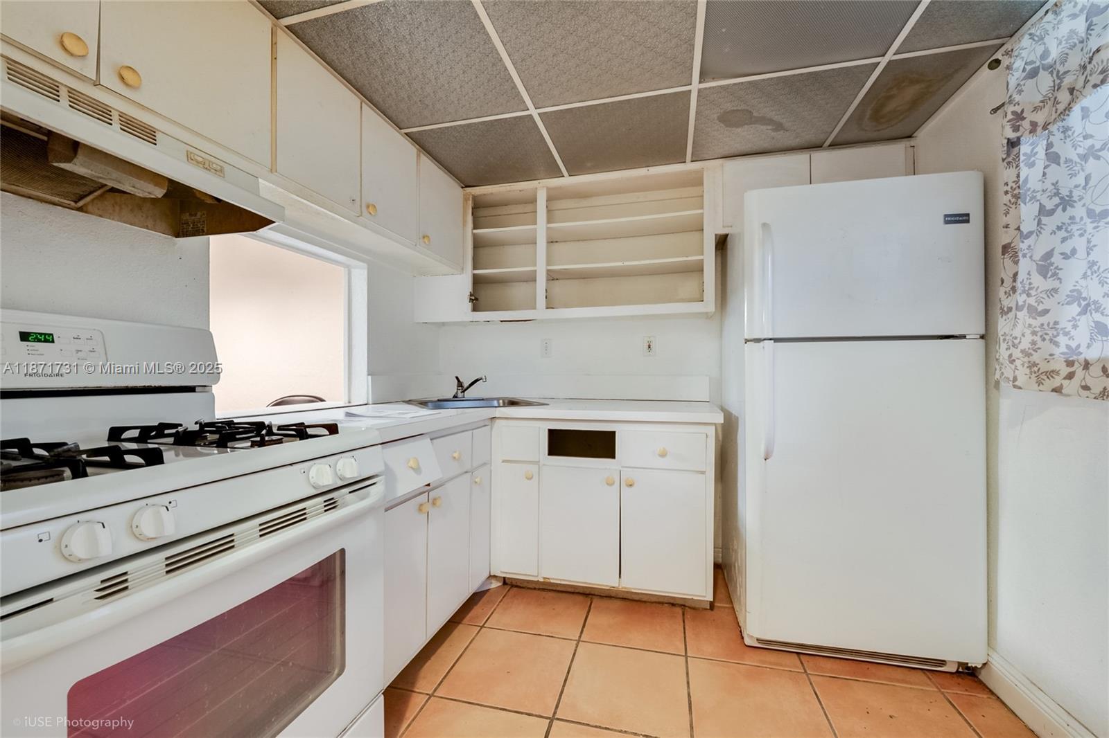 8650 SW 67th Ave # 1018, Pinecrest FL 33156 photo 5
