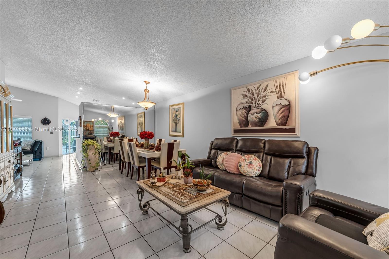 8101 SW 159th Ct, Miami FL 33193 photo 4