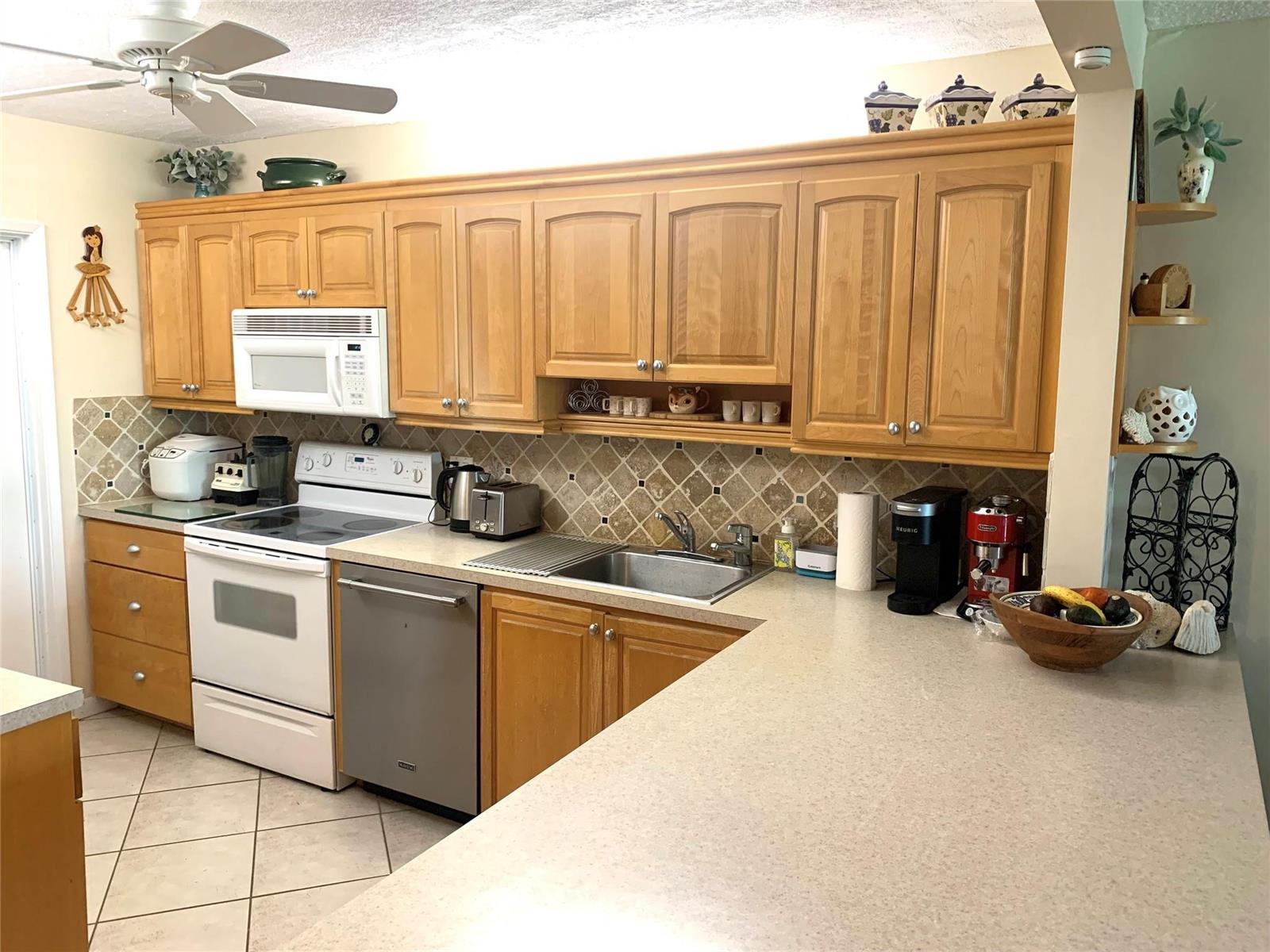2731 NE 14th Street Causeway # 307, Pompano Beach FL 33062 photo 2