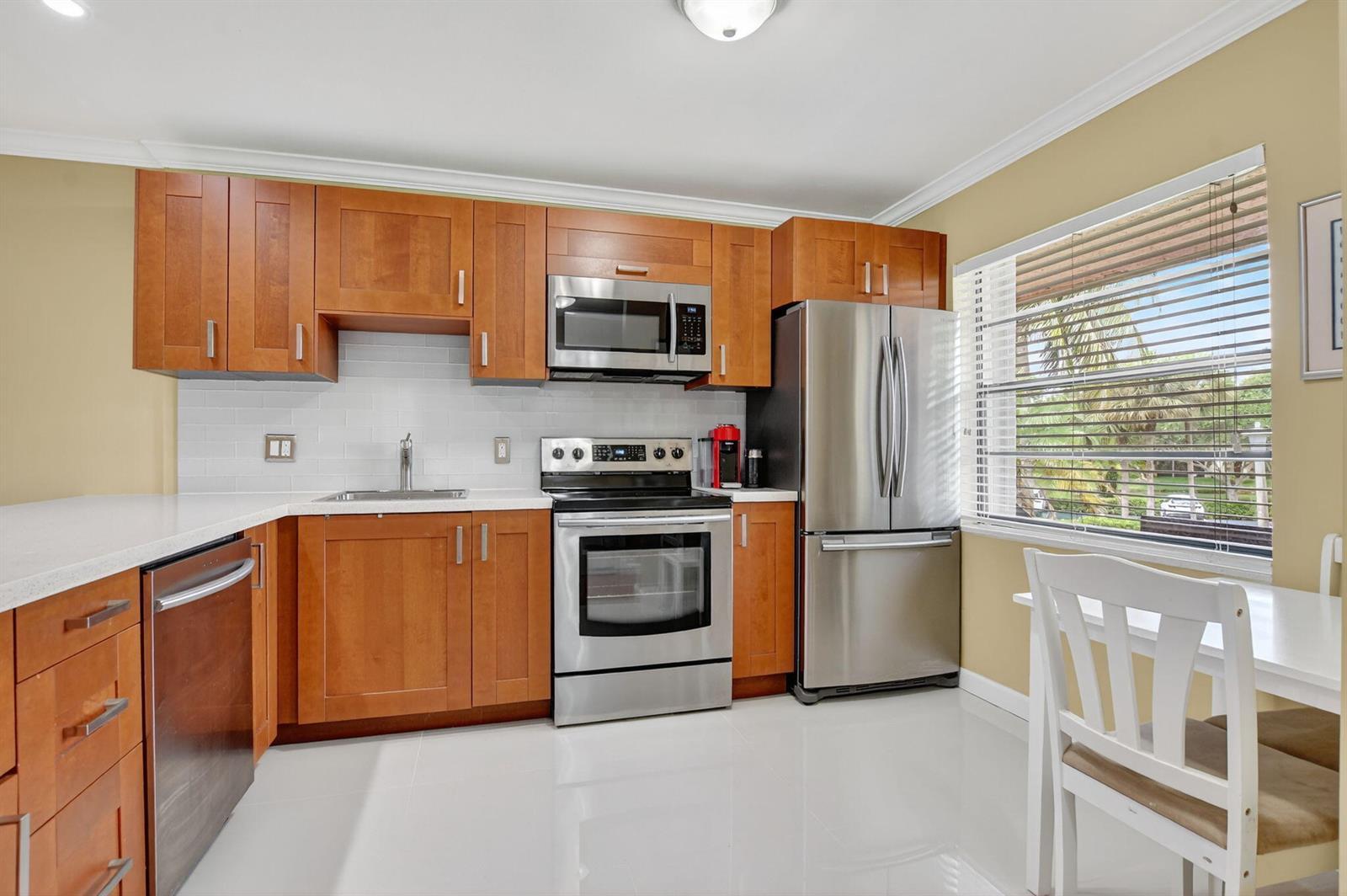 9268 Vista Del Lago # D, Boca Raton FL 33428 photo 5