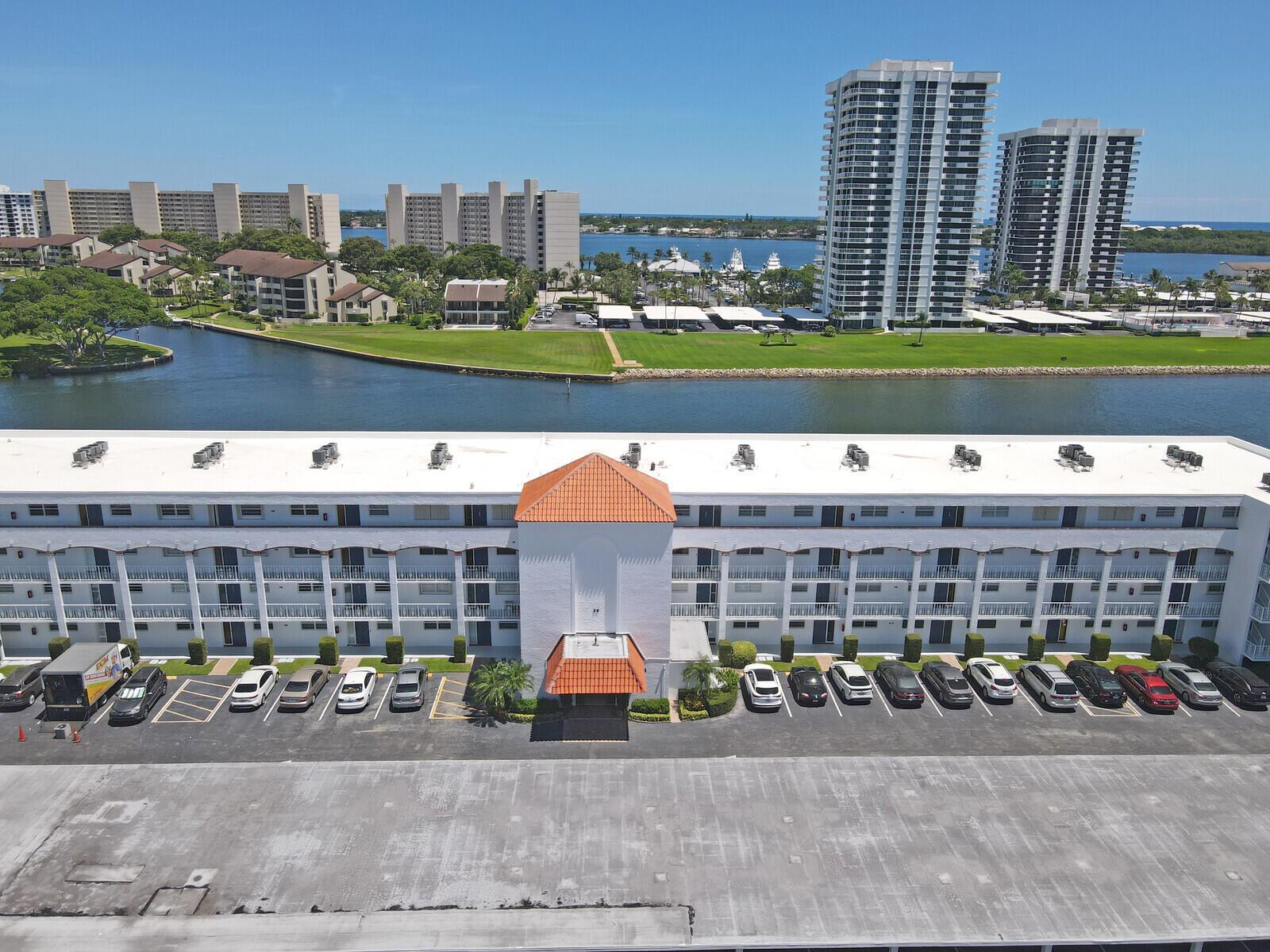 20 Yacht Club Drive # 403, North Palm Beach FL 33408 photo 2