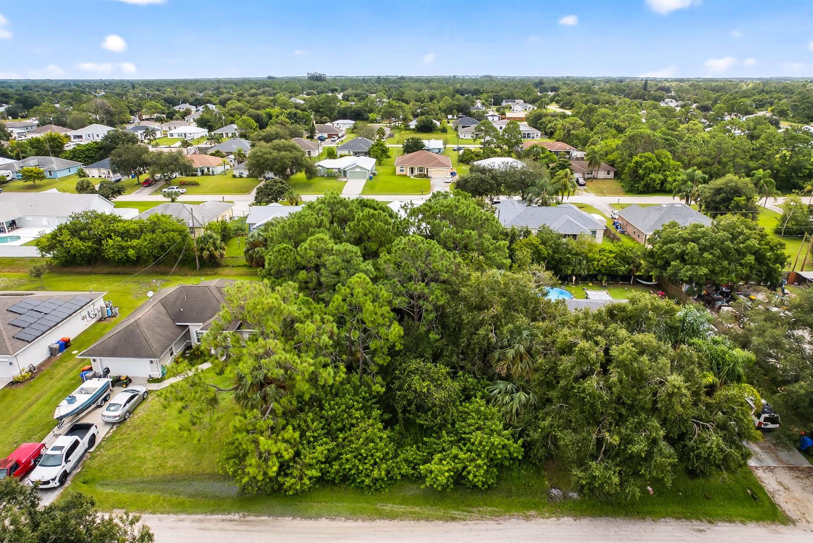 8156 101st Court, Vero Beach FL 32967 photo 4