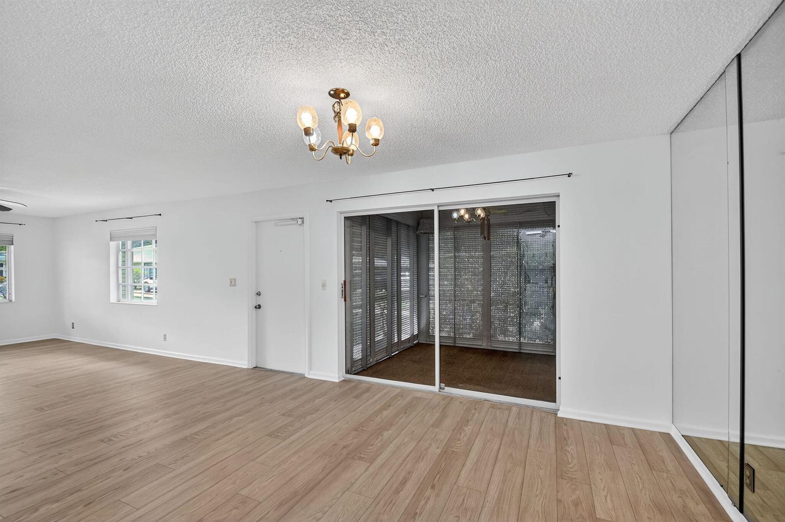10138 S 45th Terrace, Boynton Beach FL 33436 photo 3
