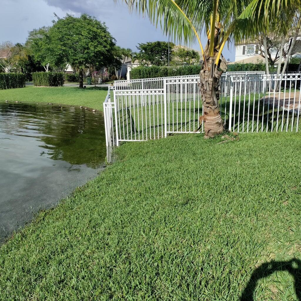 16729 SW 16th Street, Pembroke Pines FL 33027 photo 4