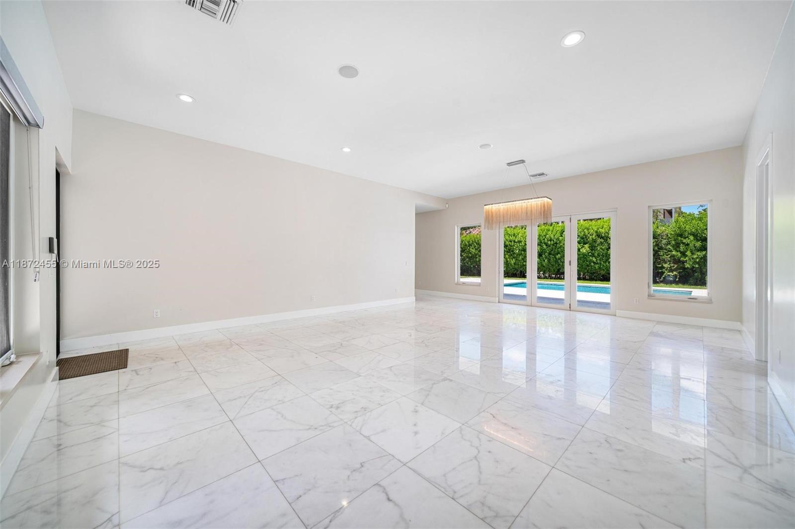 511 Madeira Ave, Coral Gables FL 33134 photo 5