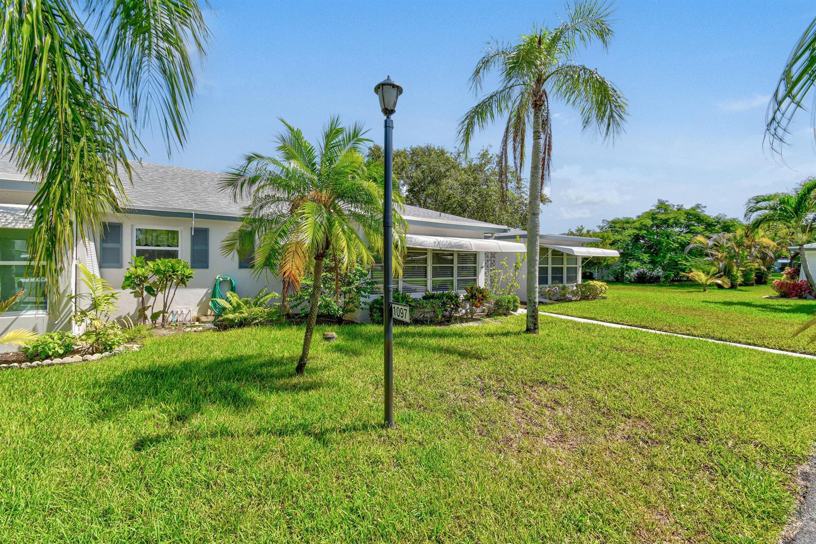 1097 Circle Terrace W # C, Delray Beach FL 33445 photo 2