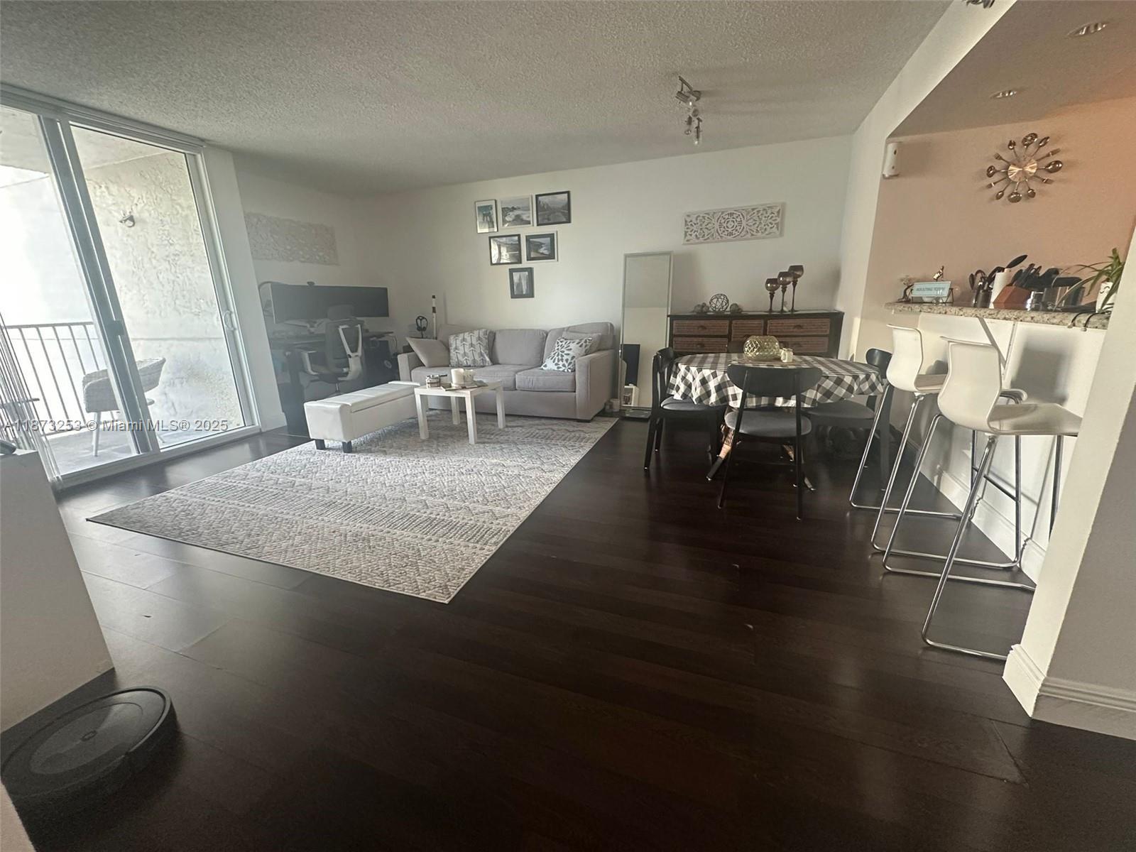 850 N Miami Ave # 2105, Miami FL 33136 photo 3
