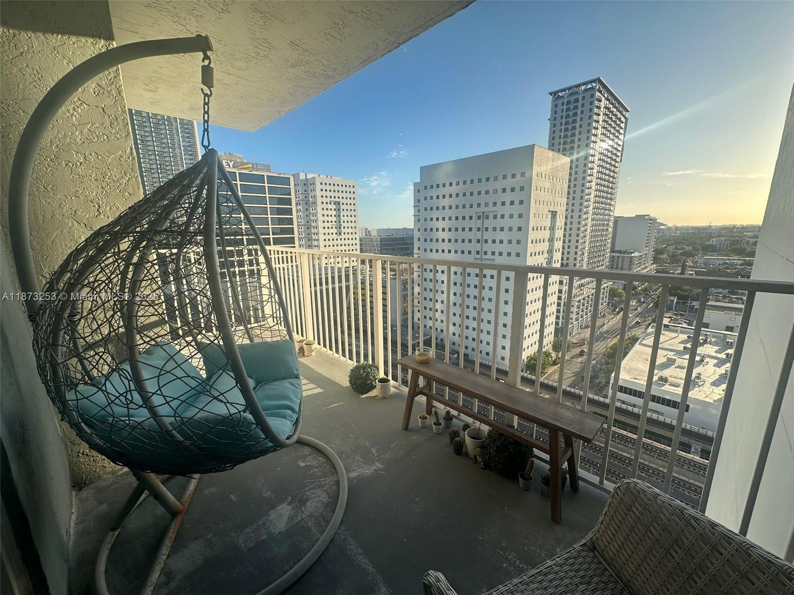 850 N Miami Ave # 2105, Miami FL 33136
