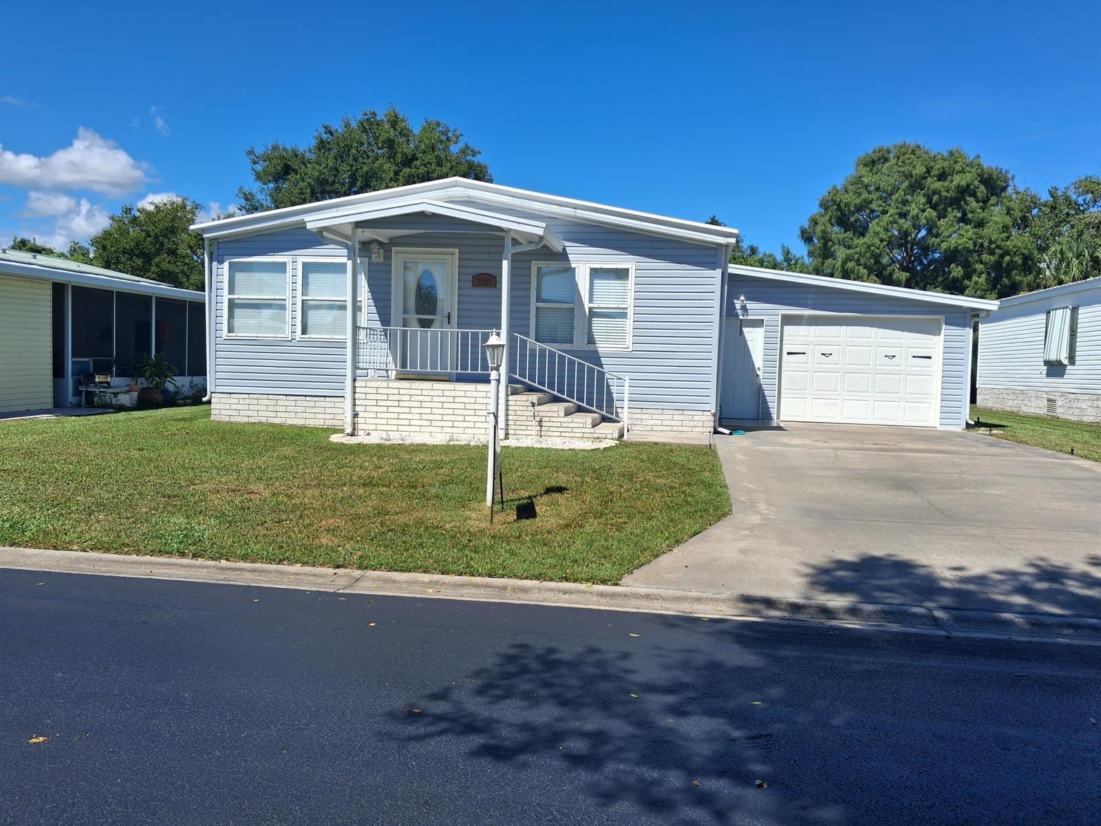 1555 SW 35 Circle, Okeechobee FL 34974