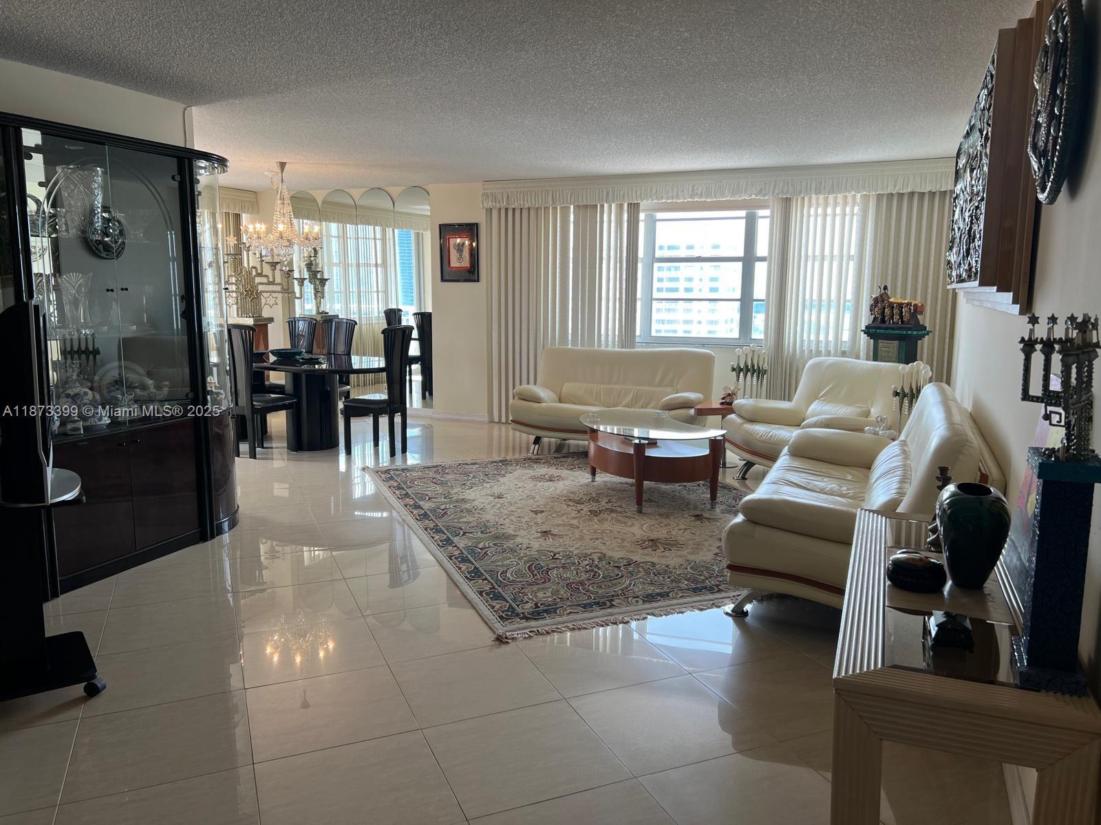 251 174th St # 1905, Sunny Isles Beach FL 33160 photo 2