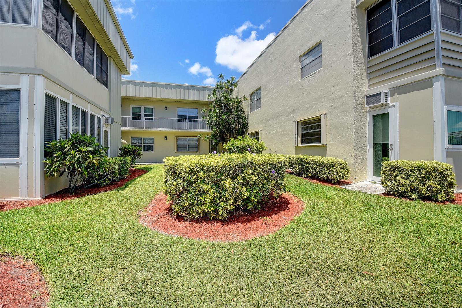 318 Monaco Boulevard # G, Delray Beach FL 33446 photo 4