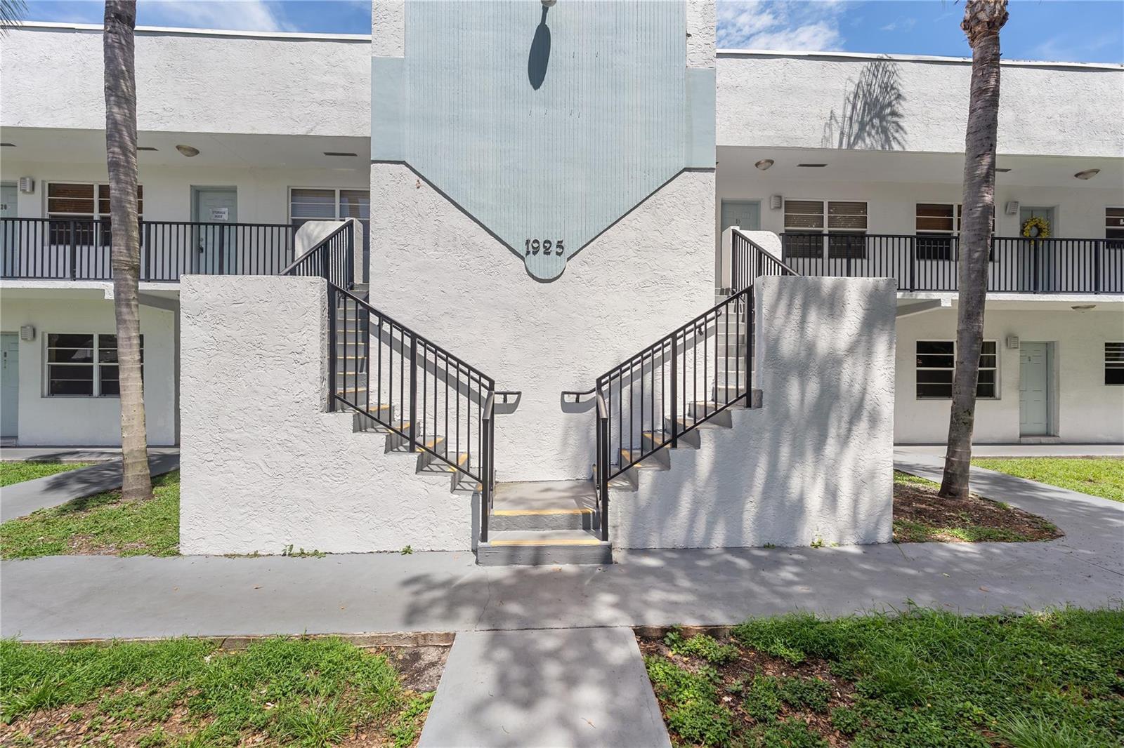 1925 Madison Street # 22, Hollywood FL 33020
