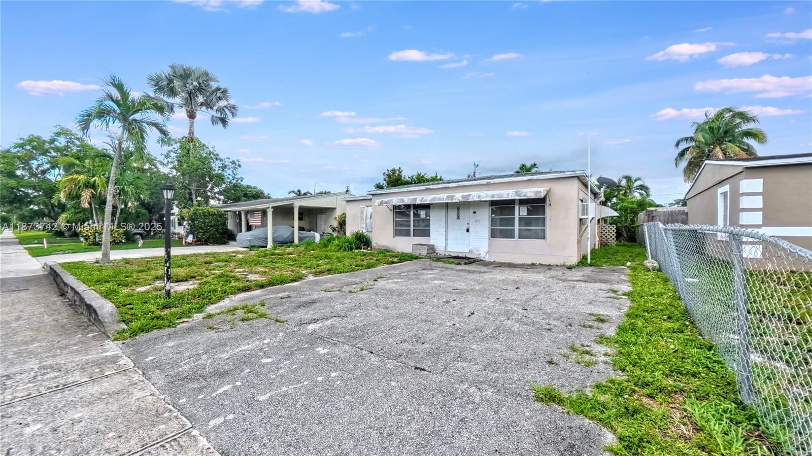410 NW 52 St, Oakland Park FL 33309 photo 2