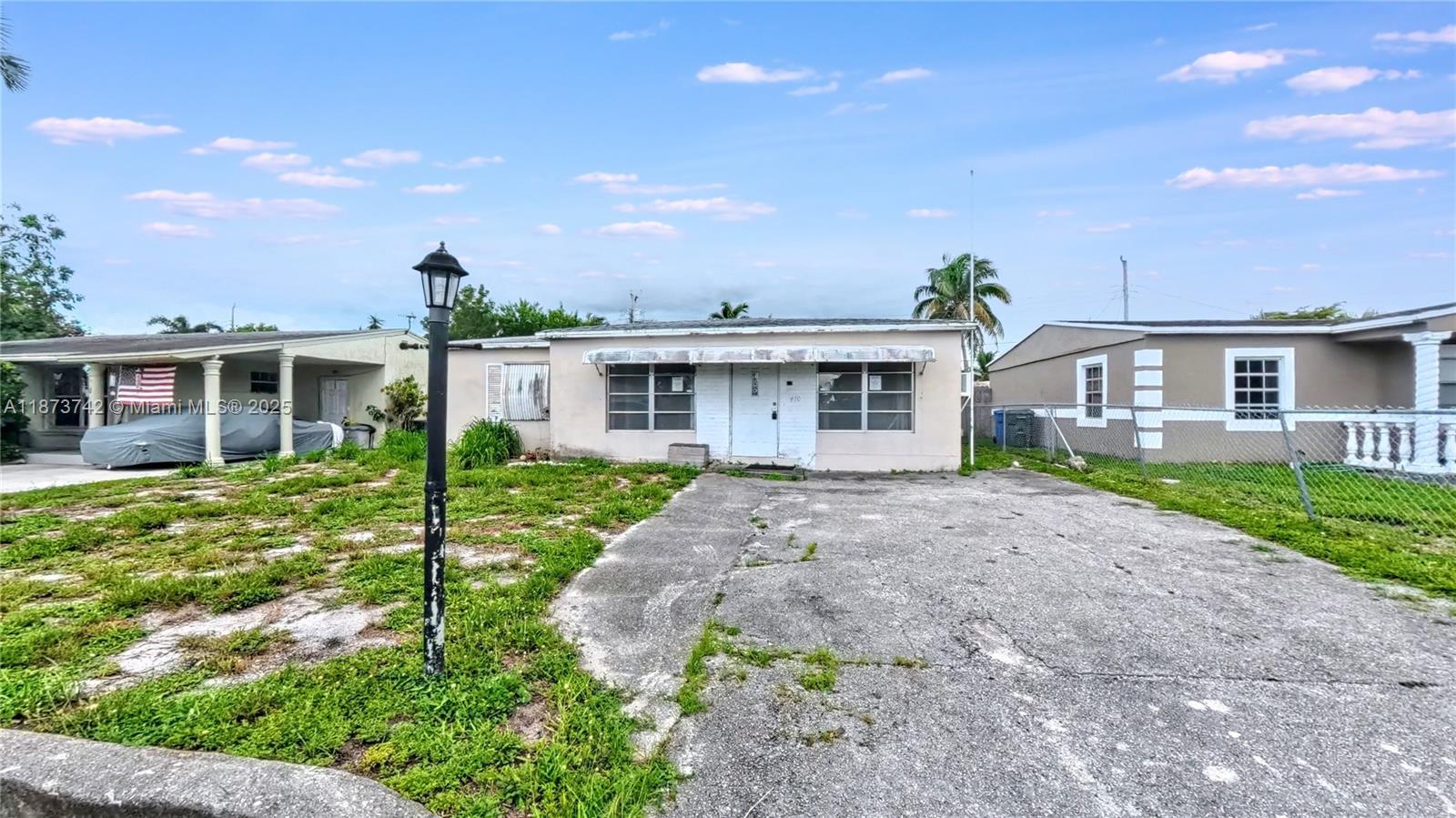 410 NW 52 St, Oakland Park FL 33309