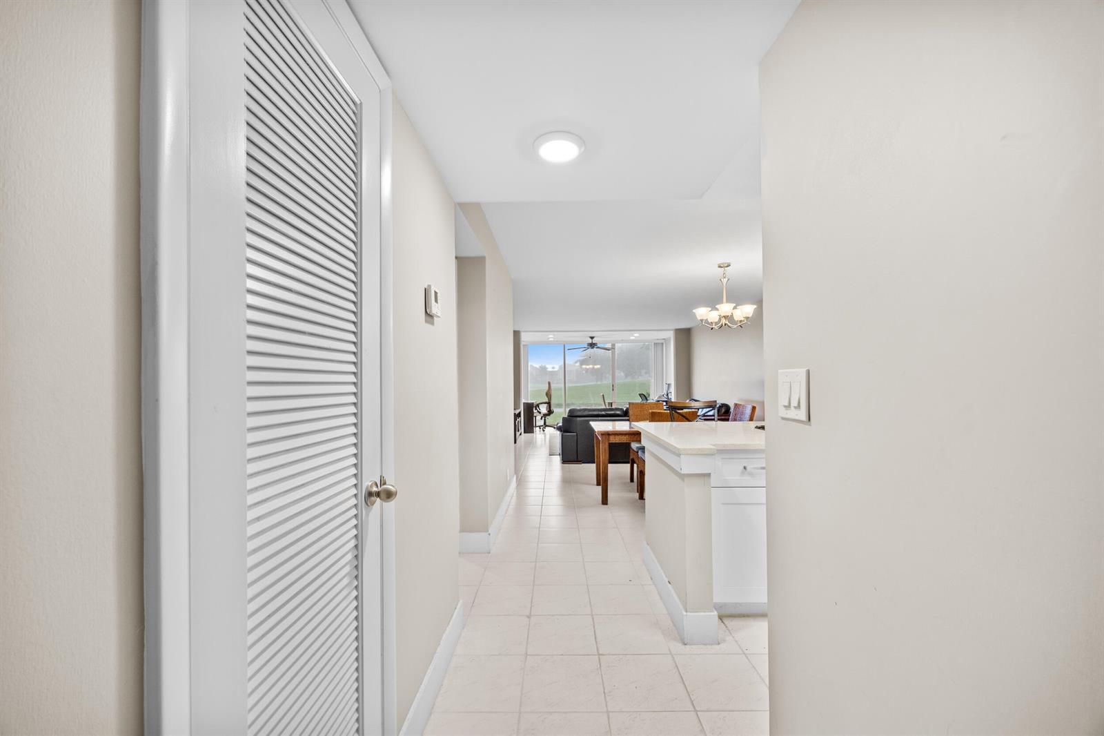 4539 Luxemburg Court # 104, Lake Worth FL 33467 photo 2