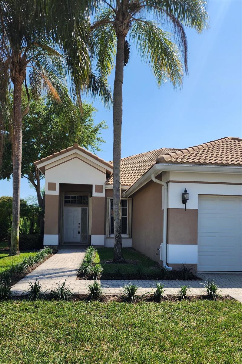 6900 Cairnwell Drive, Boynton Beach FL 33472