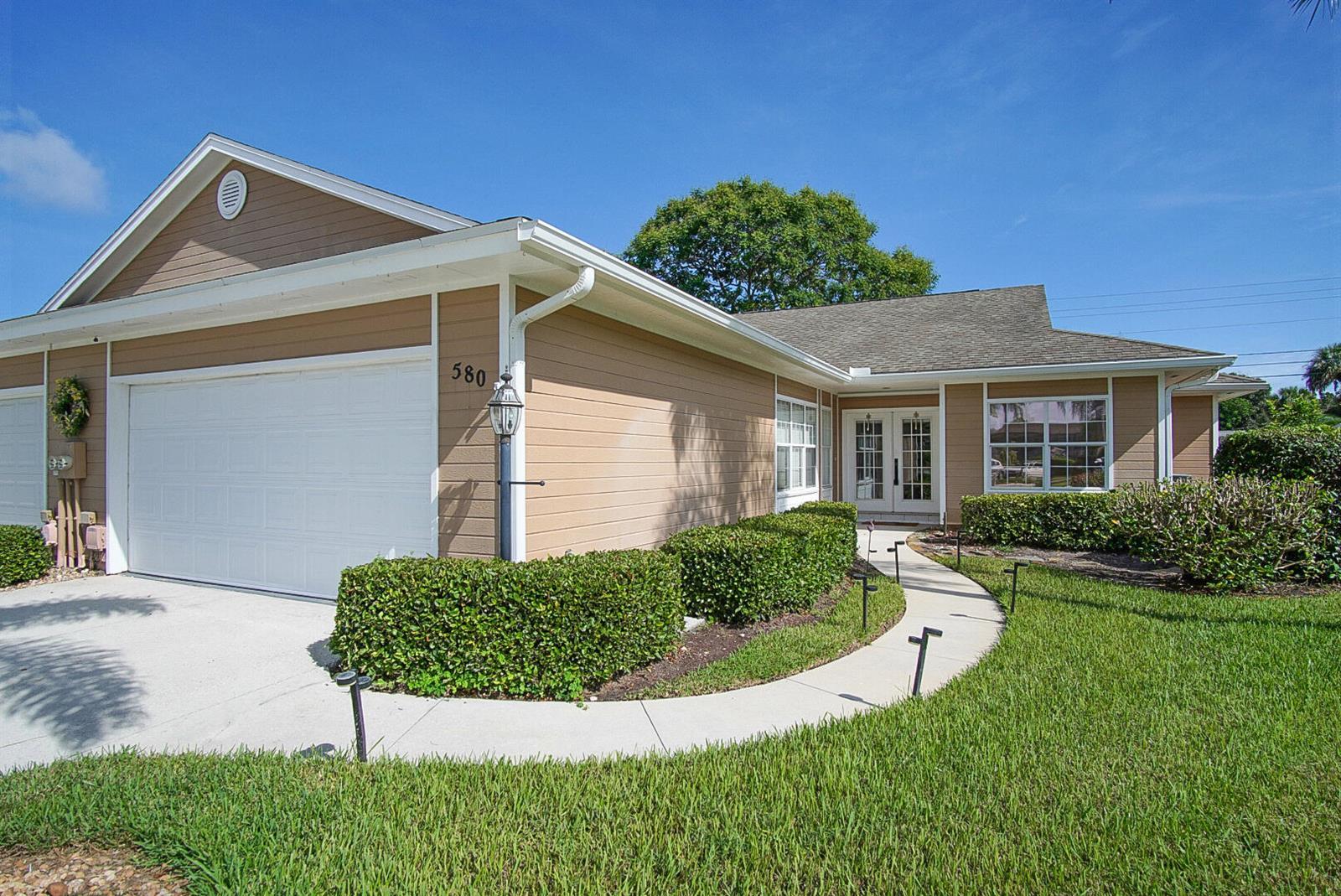 580 W Pointe Court SW, Vero Beach FL 32962
