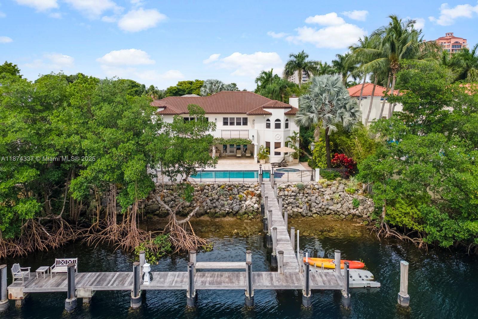 277 Veleros Ct, Coral Gables FL 33143