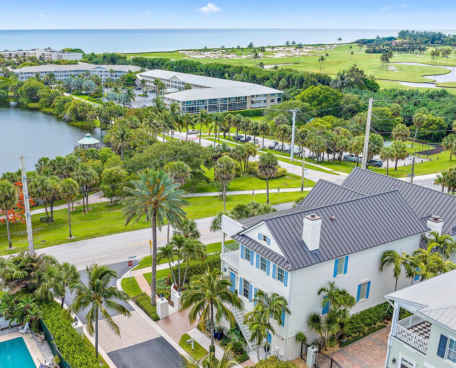 410 Old Towne Lane, Juno Beach FL 33408 photo 4