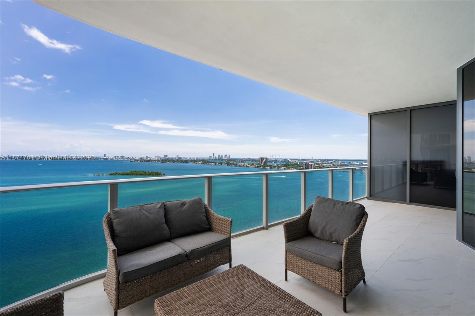 700 NE 24th St # 2201, Miami FL 33137