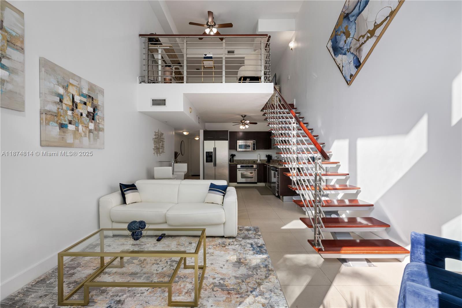 41 SE 5th St # 312, Miami FL 33131 photo 2