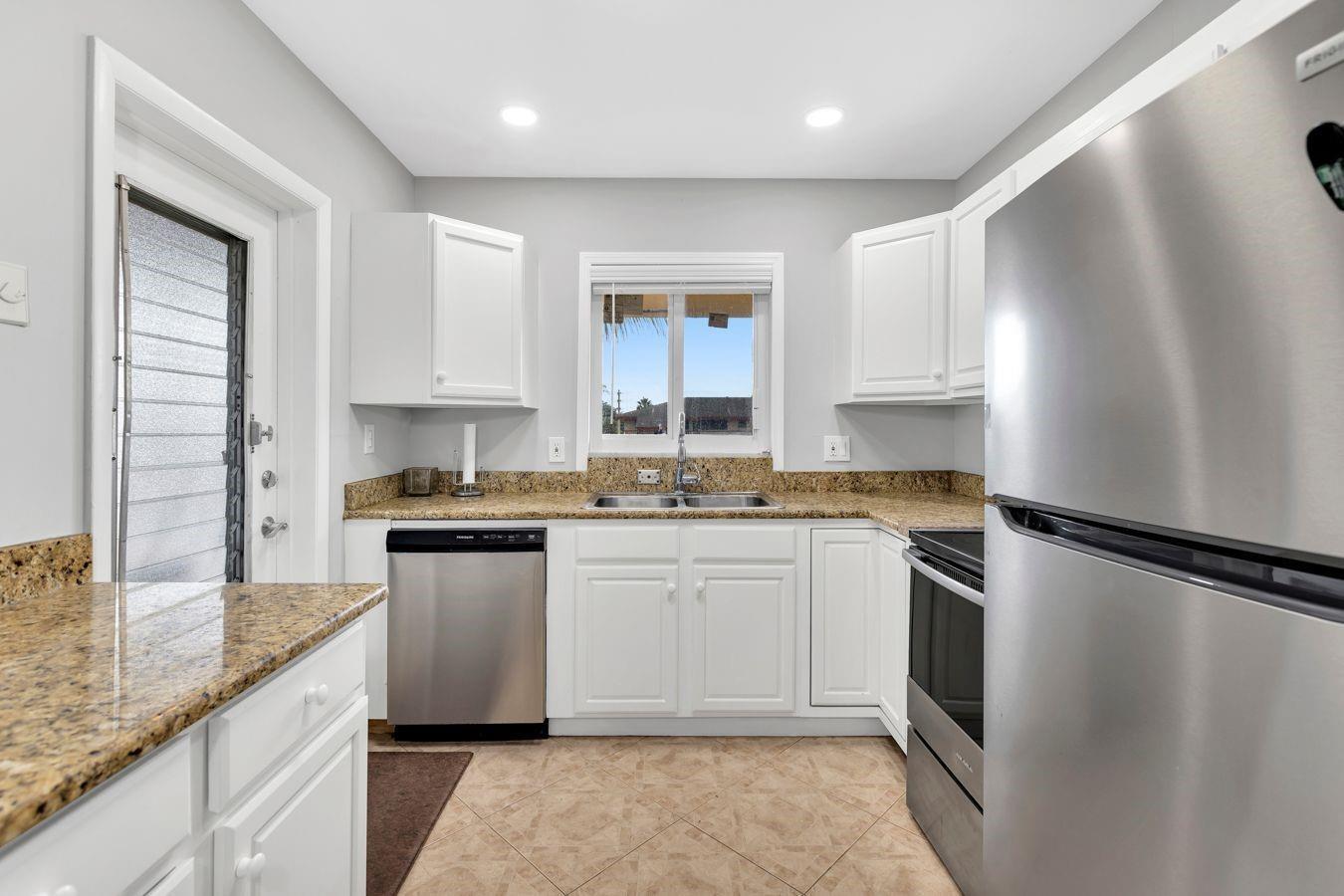 5300 Washington Street # D308, Hollywood FL 33021 photo 3