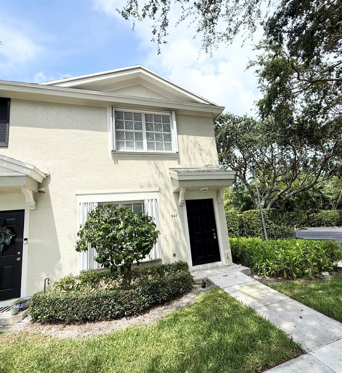 947 Kokomo Key Lane # 947, Delray Beach FL 33483 photo 2