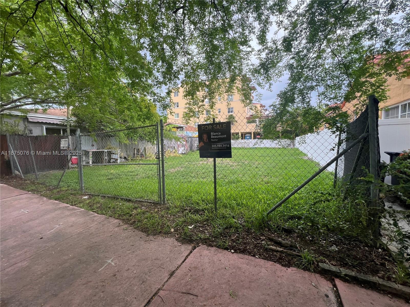 935 2nd St, Miami Beach FL 33139