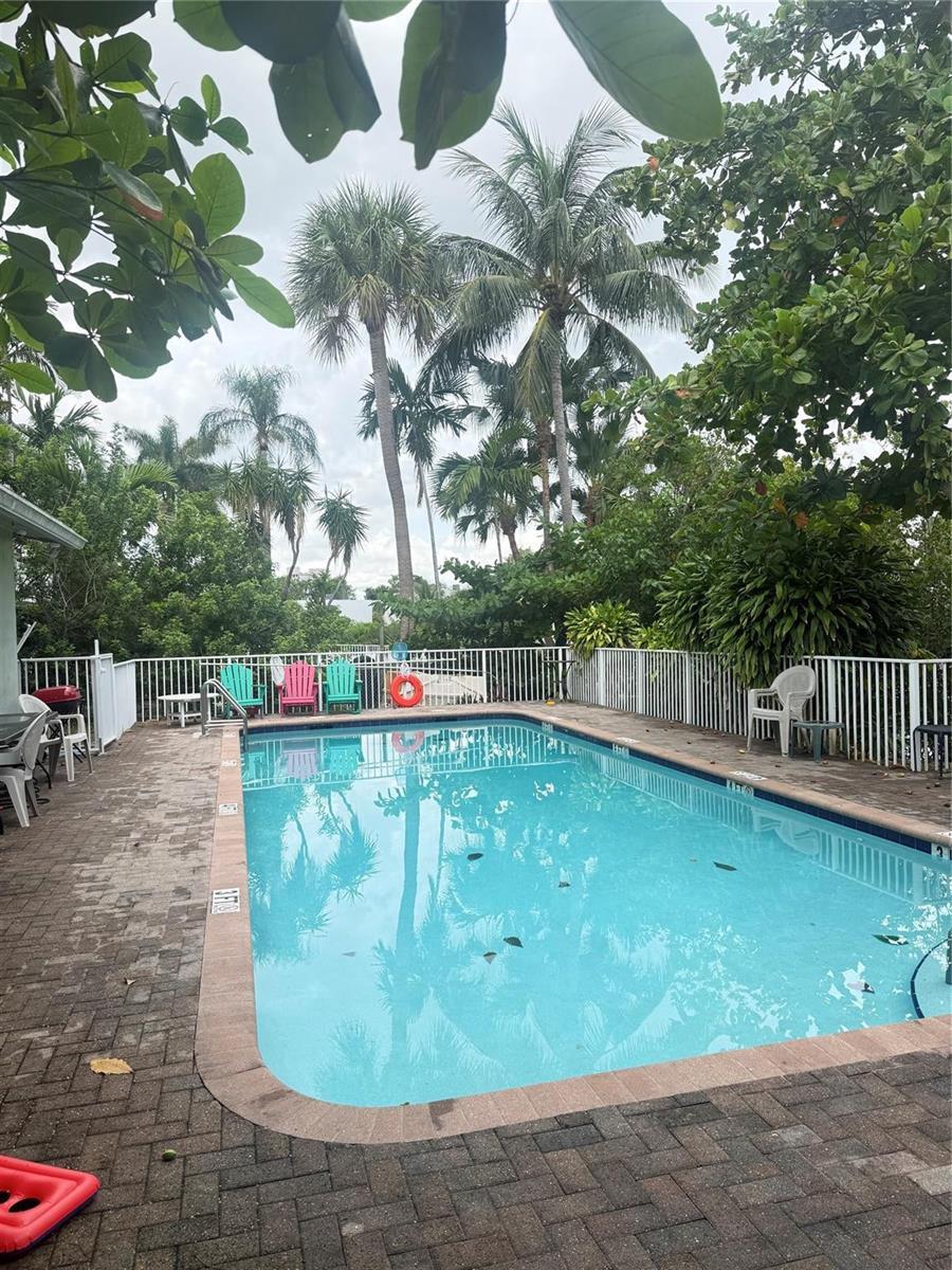 835 NE 18th Court, Fort Lauderdale FL 33305 photo 3