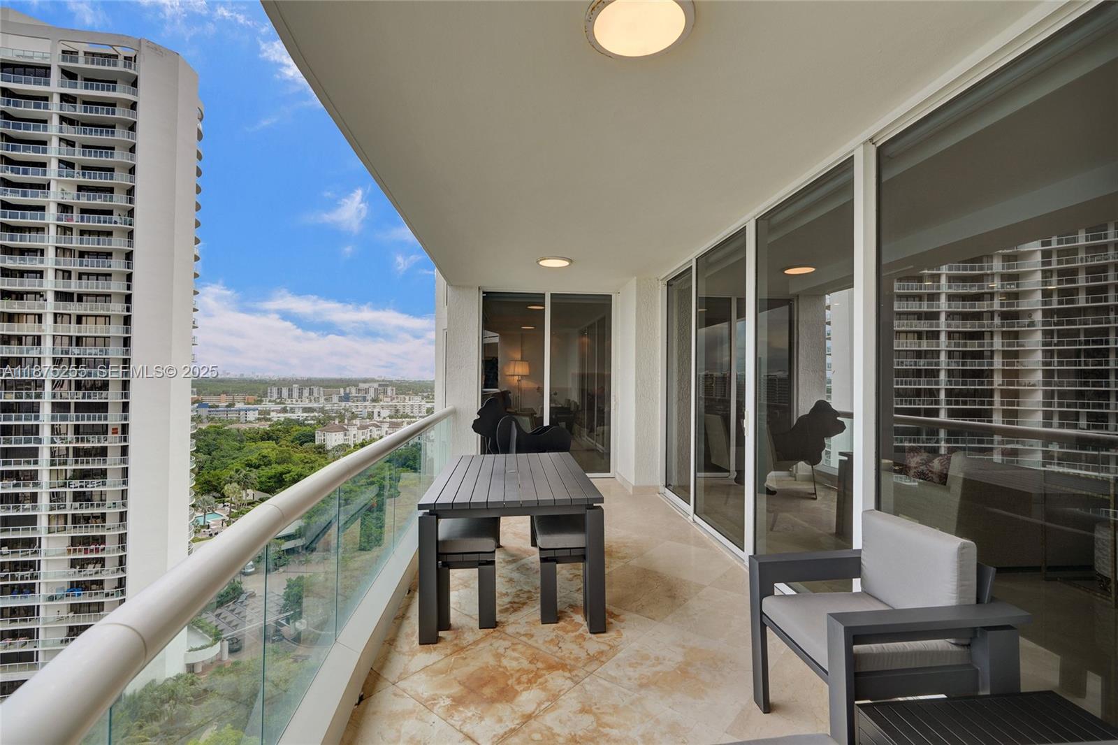 6000 Island Blvd # 1707, Aventura FL 33160 photo 5