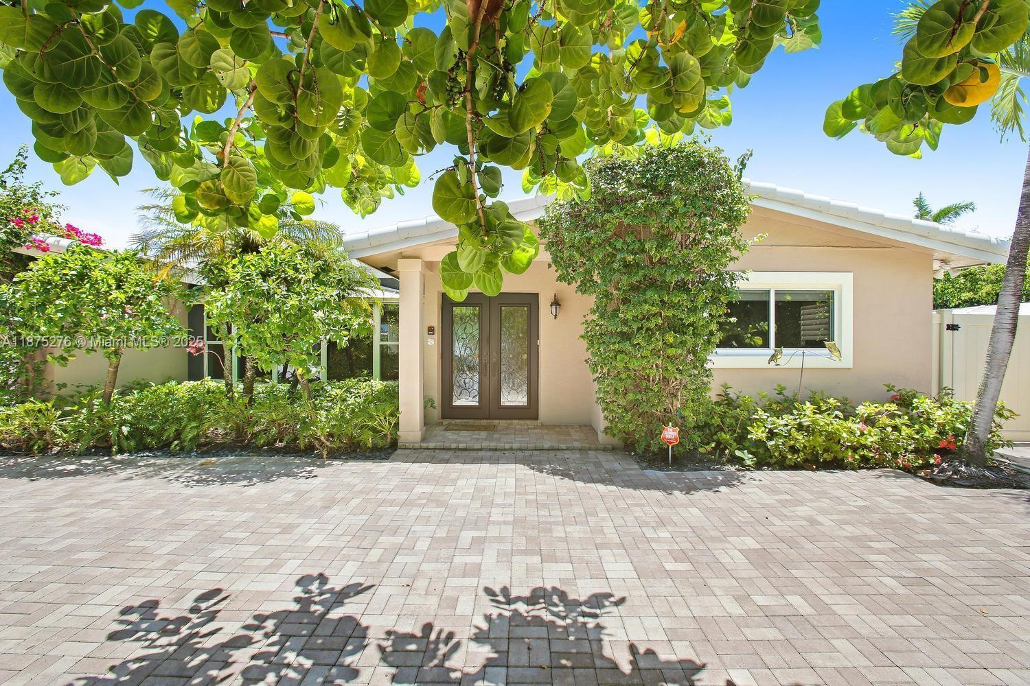 7050 NE 7th Ave, Boca Raton FL 33487 photo 3