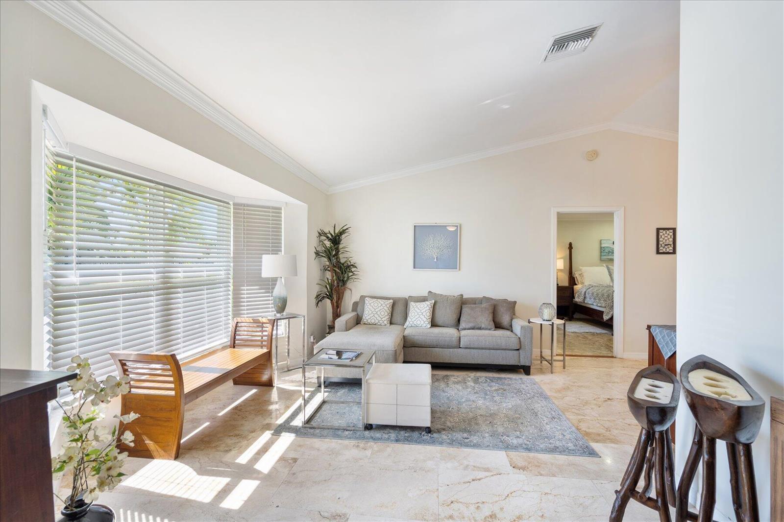 13889 Geranium Place, Wellington FL 33414 photo 4