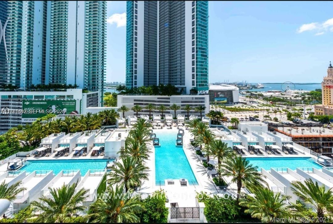 851 NE 1st Ave # 1203, Miami FL 33132 photo 4